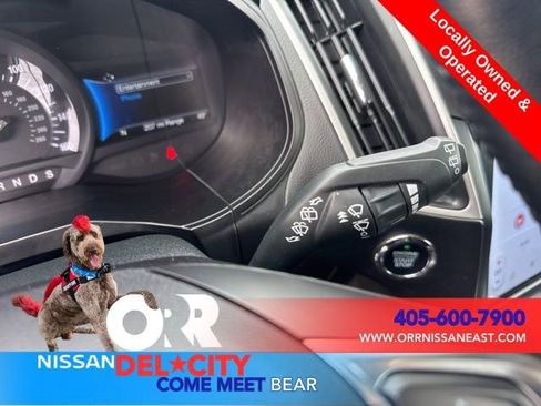 Used 2023 Ford Edge SEL image 19