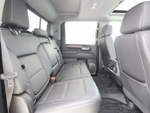 Used 2024 GMC Sierra 2500 Denali w/ Denali Reserve Package image 23