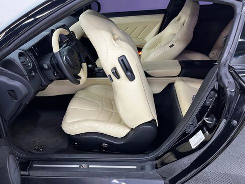 Used 2016 Nissan GT-R Premium image 31