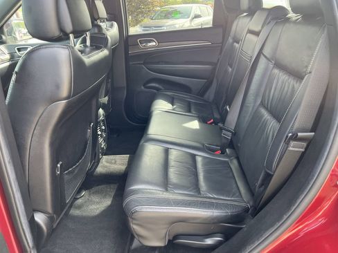 Used 2014 Jeep Grand Cherokee Limited w/ Trailer Tow Group IV image 12