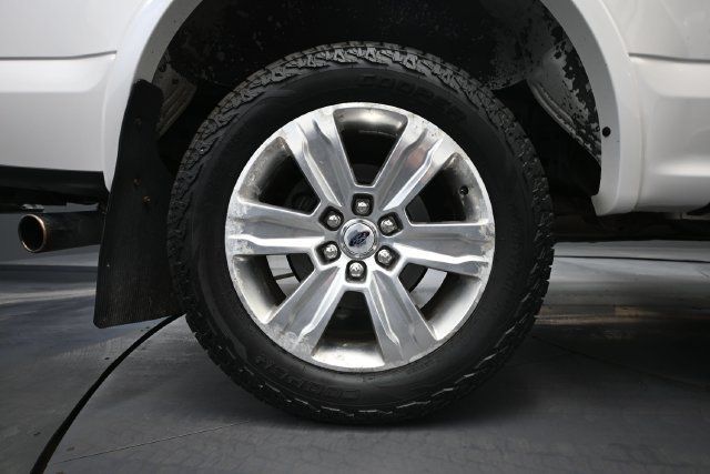 Used 2017 Ford F150 Platinum w/ Equipment Group 701A Luxury AWD/4WD image 10