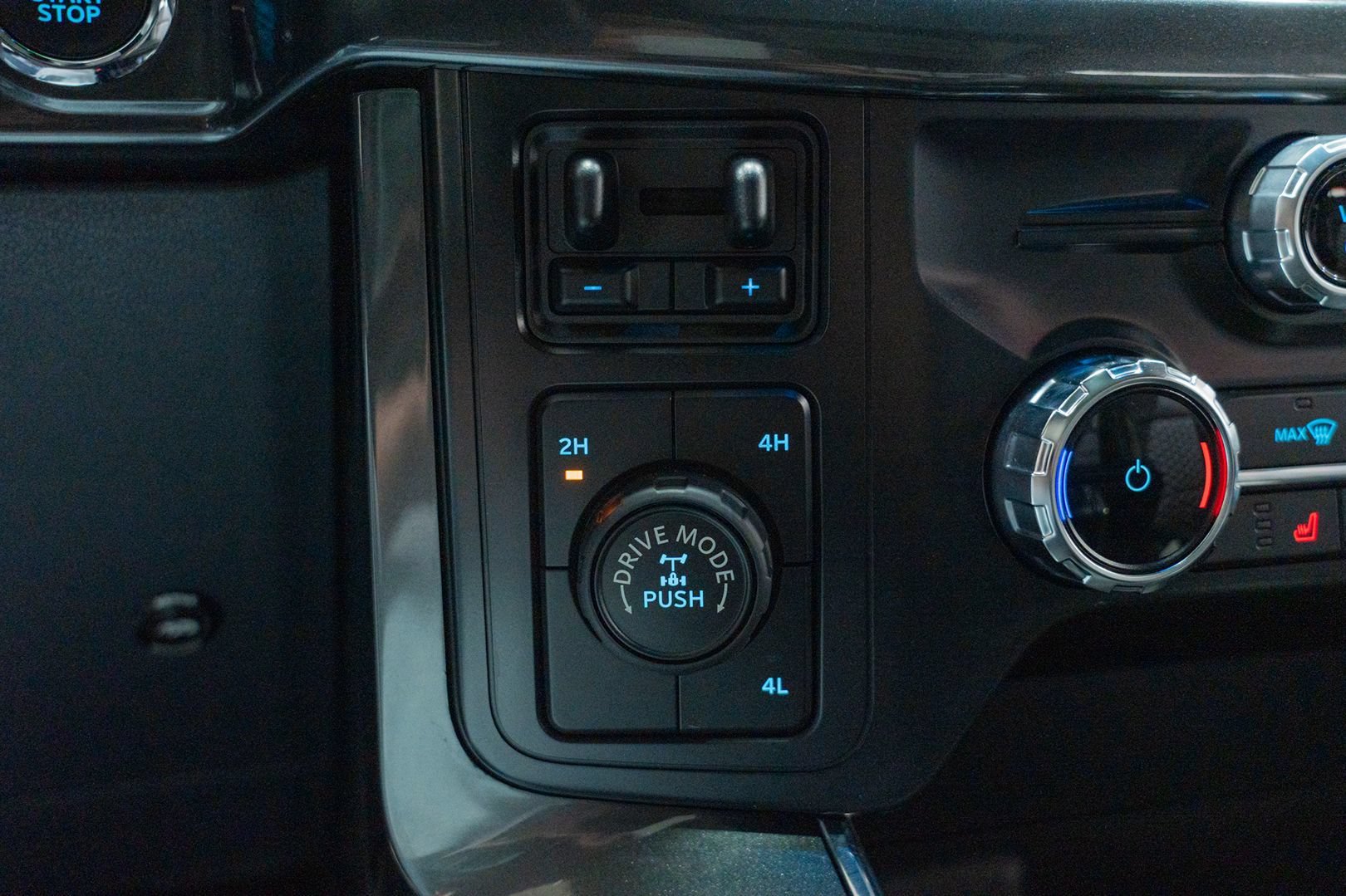 Used 2022 Ford F150 XLT w/ Equipment Group 302A High AWD/4WD image 49