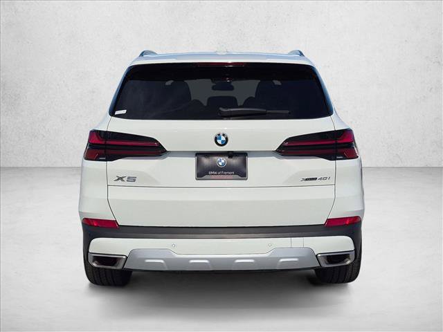 Certified 2025 BMW X5 xDrive40i w/ Premium Package AWD/4WD image 8
