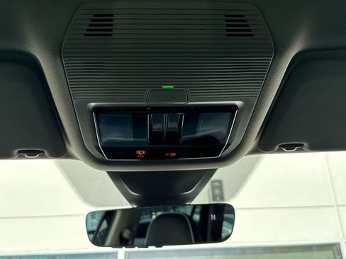 New 2026 Volkswagen Atlas SEL Premium R-Line image 36