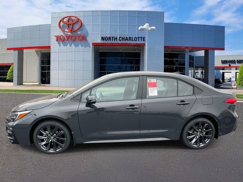 New 2026 Toyota Corolla SE image 6