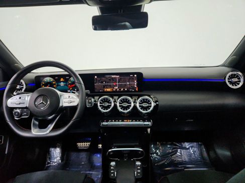 Certified 2022 Mercedes-Benz A 220 4MATIC image 26