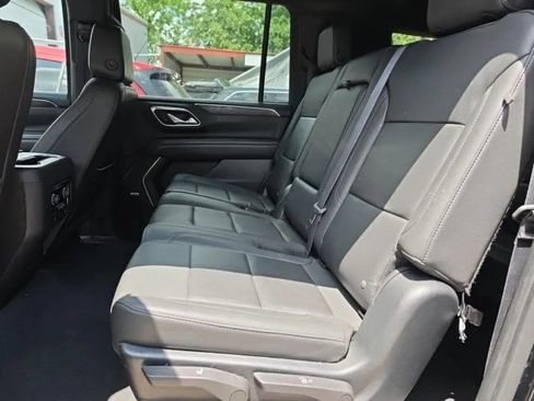 Used 2023 Chevrolet Suburban LT AWD/4WD image 53