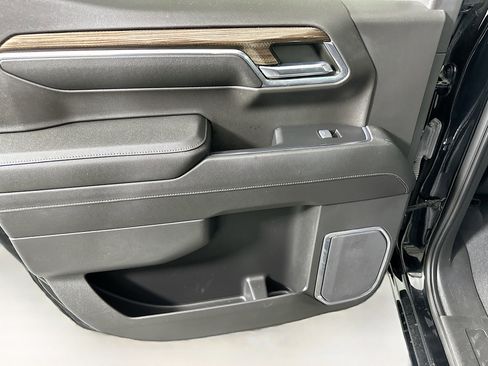 Used 2023 Chevrolet Silverado 1500 LT image 25