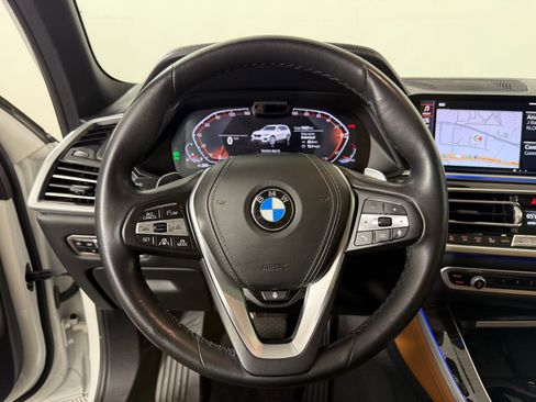 Used 2021 BMW X5 xDrive40i w/ Premium Package AWD/4WD image 18