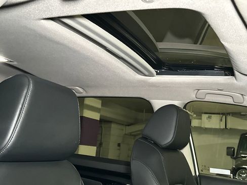Used 2024 Honda CR-V EX-L image 14