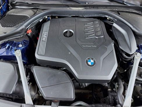 Used 2022 BMW 530i xDrive w/ Premium Package AWD/4WD image 18