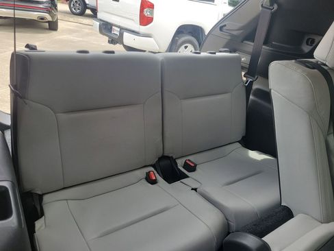 Used 2024 Mitsubishi Outlander SEL FWD image 35