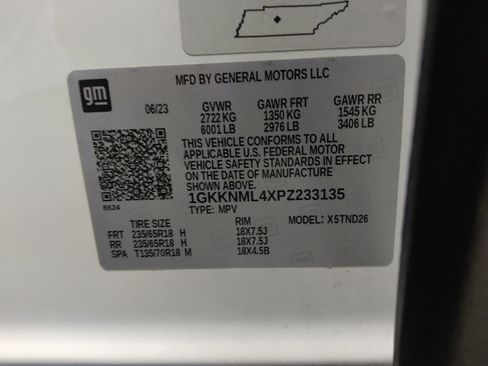Used 2023 GMC Acadia SLT FWD image 33