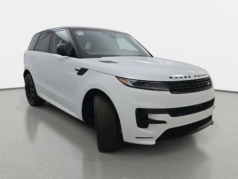 New 2026 Land Rover Range Rover Sport Dynamic SE image 3