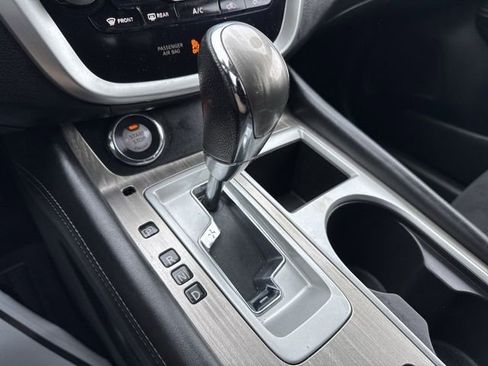 Used 2018 Nissan Murano AWD image 13