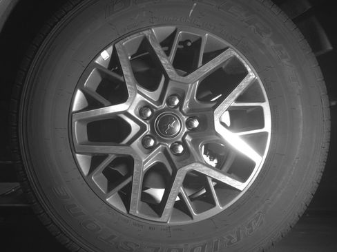 Used 2025 Jeep Wrangler Sahara image 14