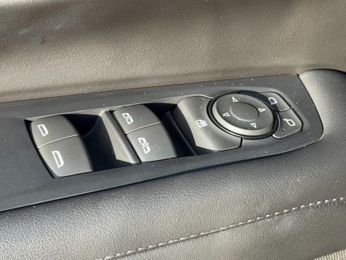 Used 2025 Chevrolet Suburban LS w/ Max Trailering Package AWD/4WD image 22