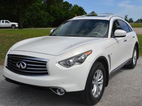 Used 2015 INFINITI QX70 2WD w/ Premium Package image 1