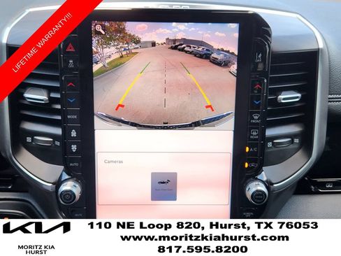 Used 2025 RAM 1500 Laramie AWD/4WD image 8