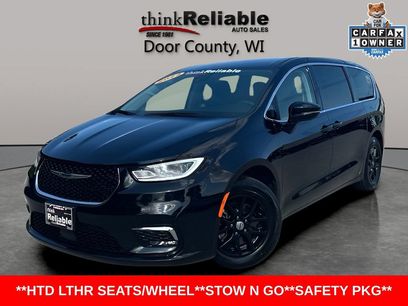 Used 2024 Chrysler Pacifica Touring-L