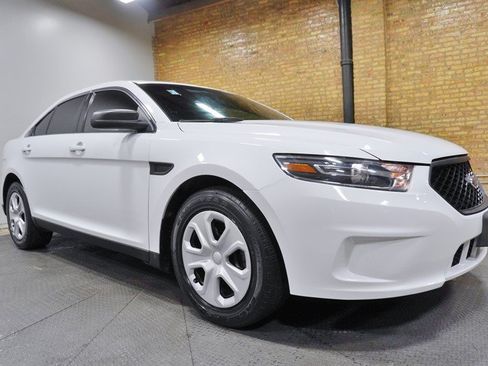 Used 2015 Ford Taurus Police Interceptor AWD image 6