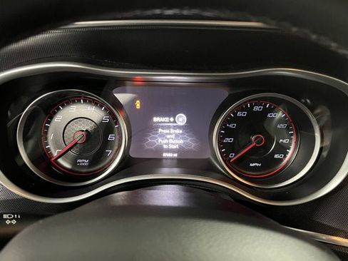 Used 2015 Dodge Charger R/T image 33