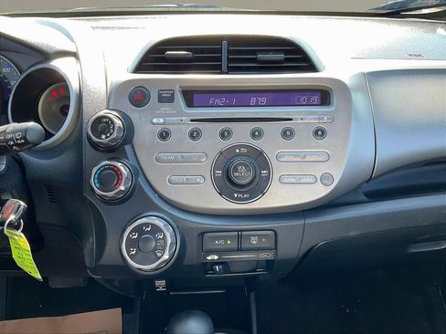 Used 2013 Honda Fit image 9