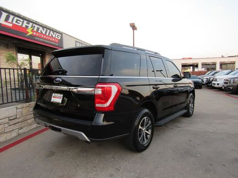 Used 2019 Ford Expedition XLT w/ Equipment Group 201A image 4