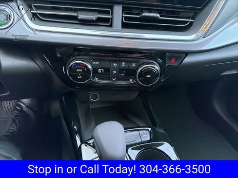 New 2026 Chevrolet Trax ACTIV w/ Sunroof Package FWD image 18