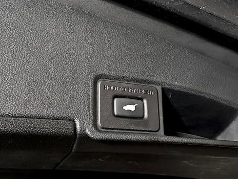 Used 2019 Acura RDX FWD image 32