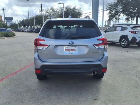 Certified 2022 Subaru Forester Limited image 22