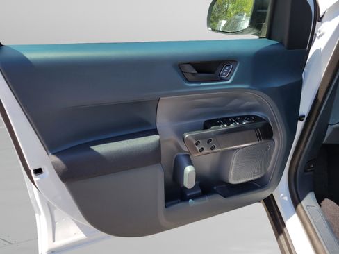 New 2026 Ford Maverick XL AWD/4WD image 5