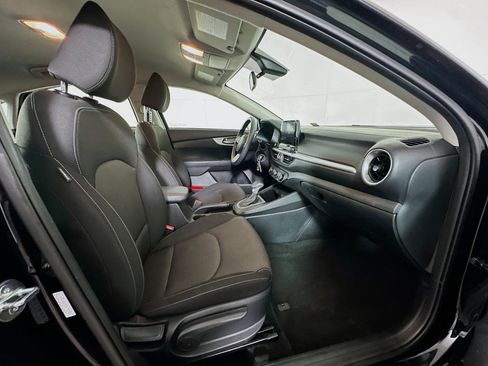 Used 2024 Kia Forte LXS image 28