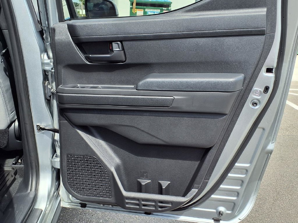 Used 2024 Toyota Tacoma SR5 AWD/4WD image 16