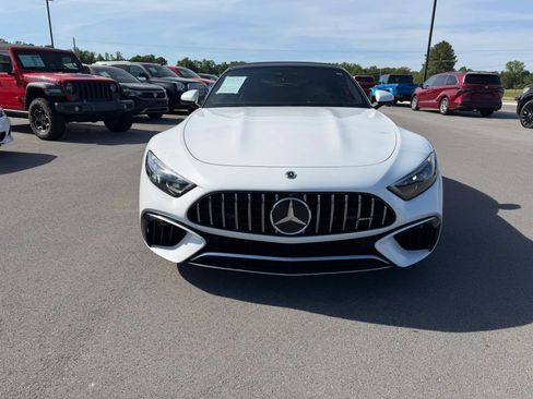 Used 2022 Mercedes-Benz SL 55 AMG 4MATIC w/ Driver Assistance Package image 20