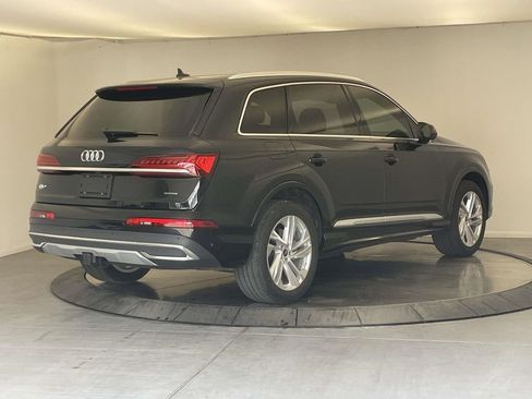 Used 2023 Audi Q7 3.0T Premium Plus w/ Premium Plus Package AWD/4WD image 7