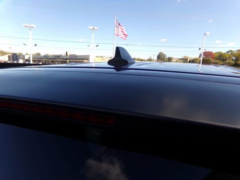 Used 2021 Honda Odyssey EX image 18