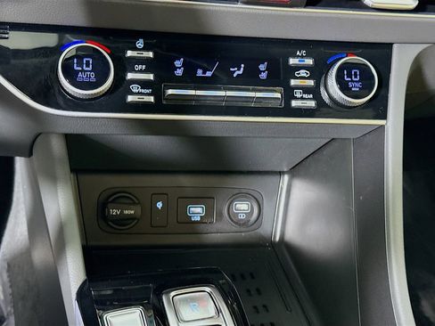 Certified 2023 Hyundai Sonata Limited FWD image 10