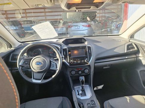 Used 2019 Subaru Crosstrek 2.0i Premium image 10