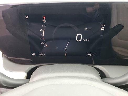 Certified 2024 Buick Encore GX Avenir w/ Avenir Convenience Package image 10