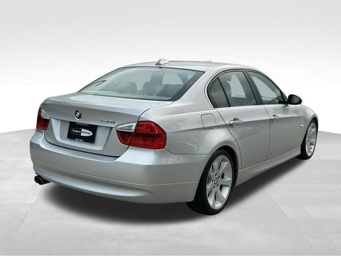Used 2006 BMW 330i Sedan RWD image 7