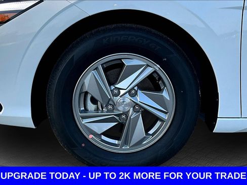 New 2026 Hyundai Elantra SE FWD image 15