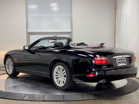 Used 2005 Jaguar XK8 Convertible RWD image 7