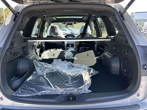 New 2025 Subaru Forester Limited image 8