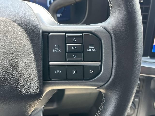 Used 2025 Ford F350 Lariat w/ Black Appearance Package AWD/4WD image 20