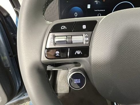 Used 2025 Hyundai Ioniq 5 SEL RWD image 15
