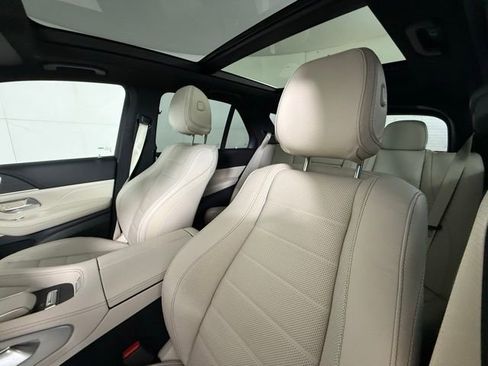 Used 2026 Mercedes-Benz GLE 580 4MATIC image 5