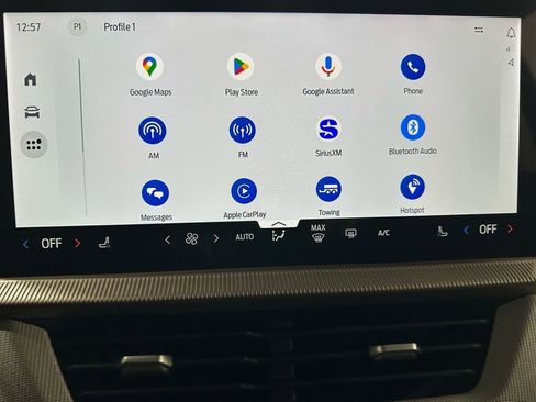 Used 2025 Ford Explorer Active image 28