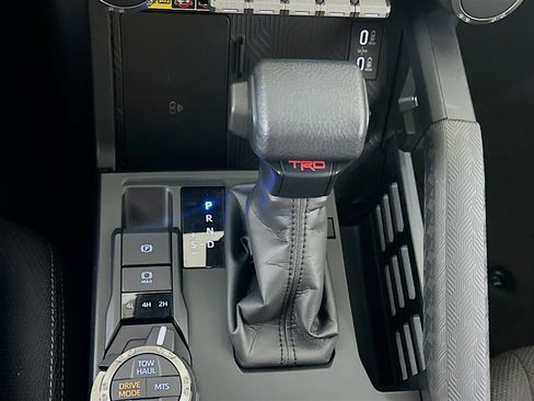 Used 2026 Toyota 4Runner TRD Off-Road AWD/4WD image 25