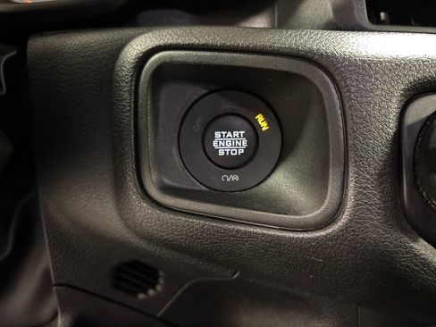 Used 2024 Jeep Wrangler Sport S image 39